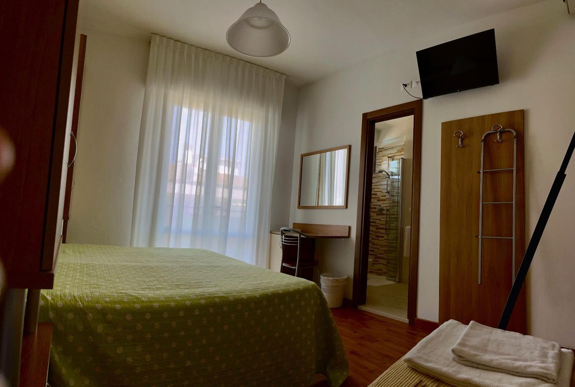 Hotel Galles เยโซโล ภายนอก รูปภาพ